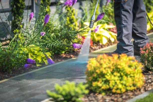 Professional Pressure Washing Services in Broken Bow, NE